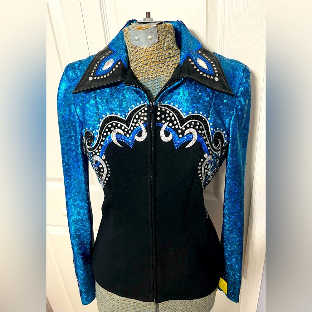 Western style Blue and Black Women's Jacket/shirt size small.
